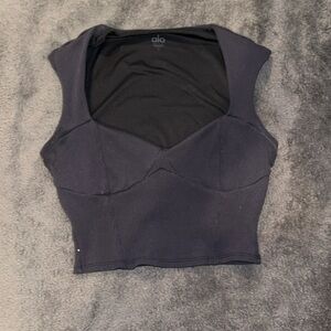 Alo Yoga Sweetheart Ribbed Short Sleeve Top